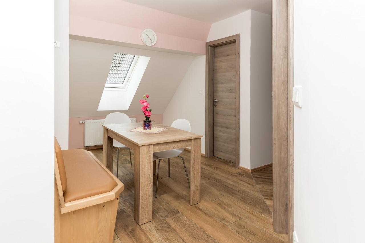 Apartmaji Rupnik 보닌스카비스트리카 외부 사진
